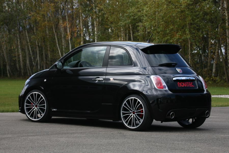  Abarth 500 by Novitec Rosso 2010 года  (фото 8 из 16)